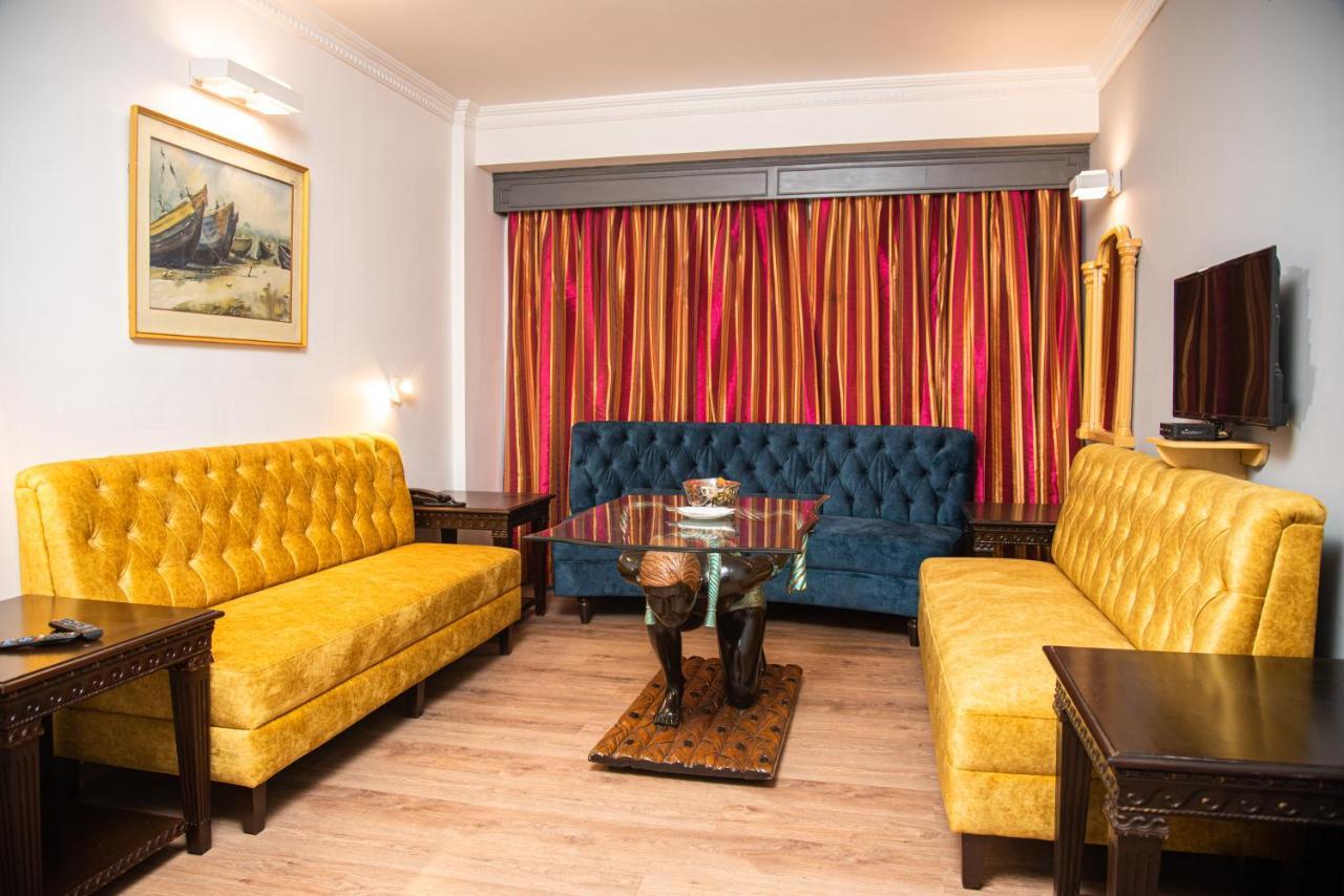Golden Parkk Hotel Kalküta Dış mekan fotoğraf